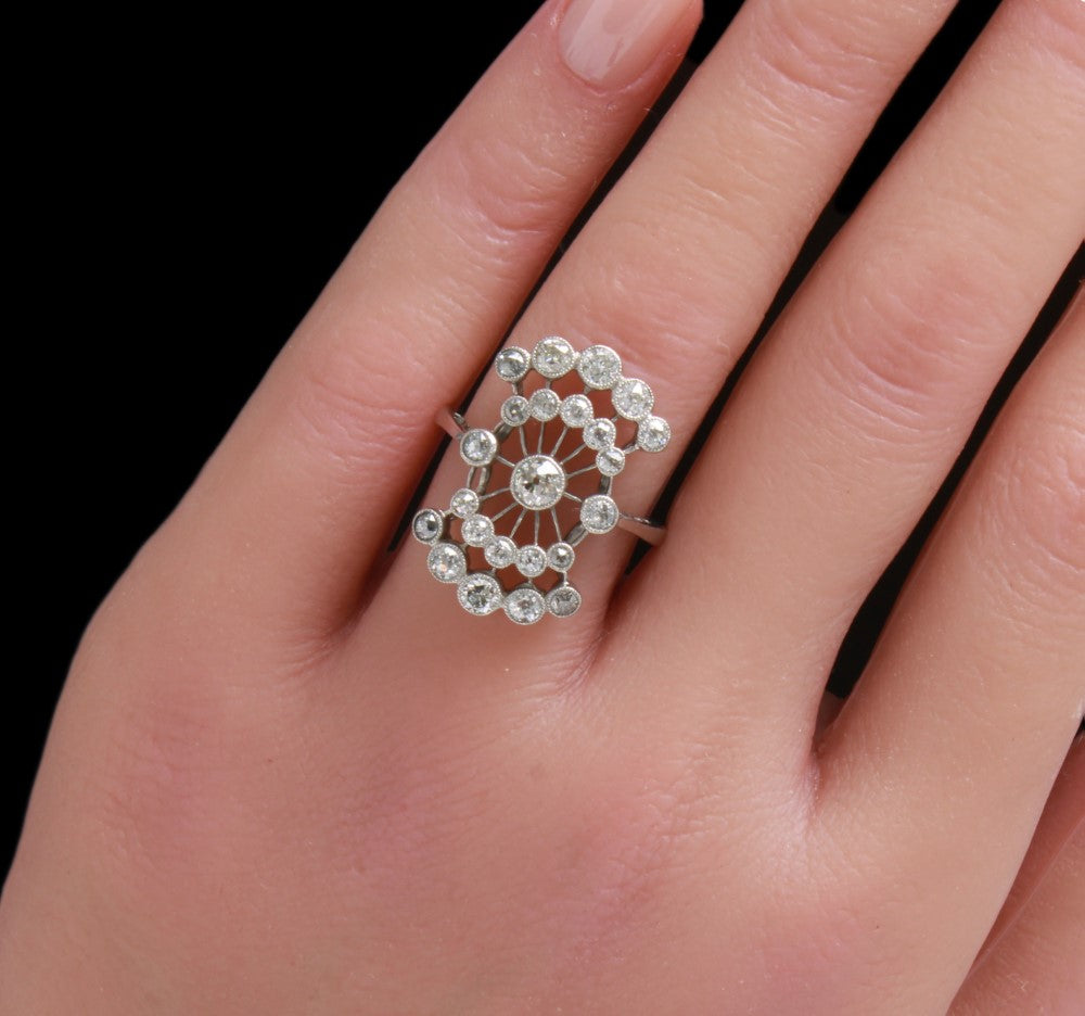 Vintage Diamond Engagement Ring in Platinum c1920/30s Art Deco Period - fk gems