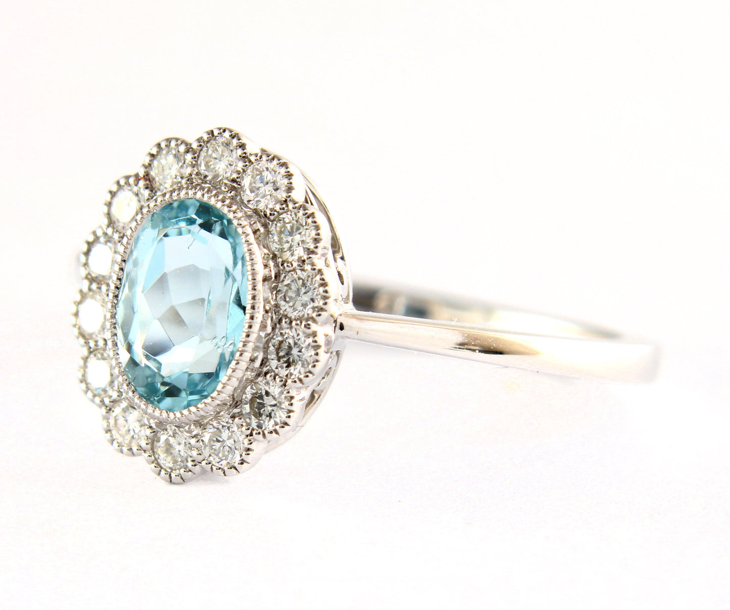 18k White Gold Aquamarine Diamond Daisy Ring - fk gems