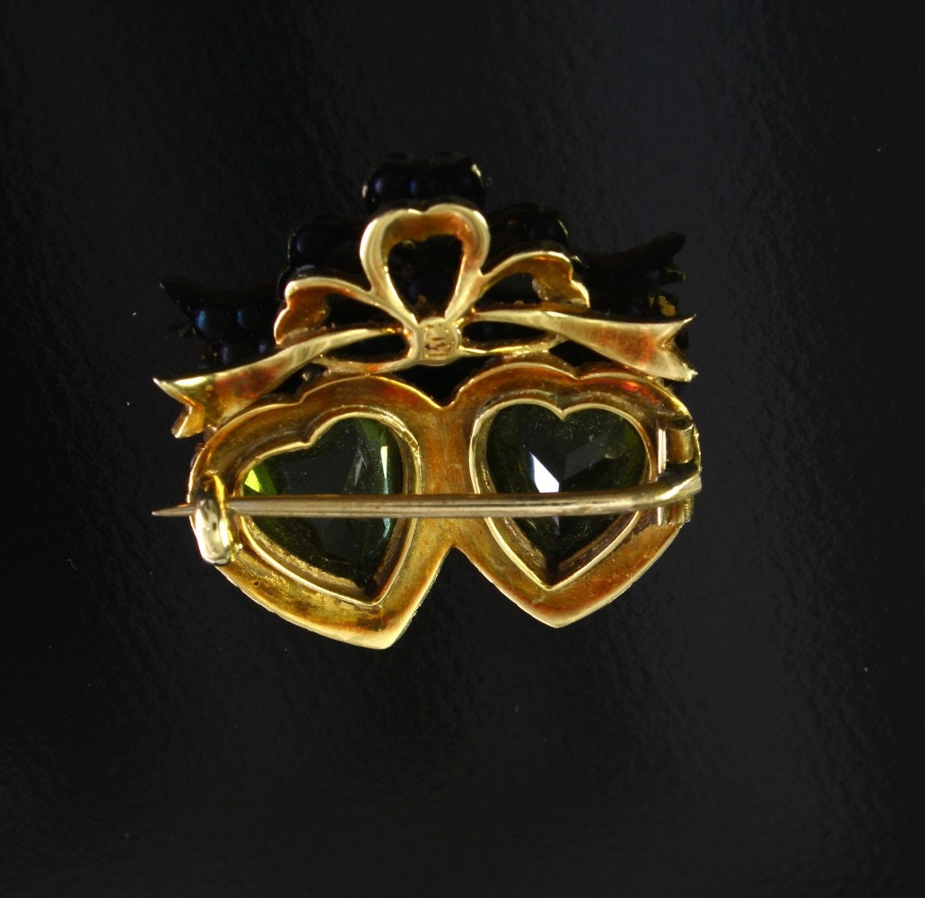 Edwardian 15k Rose Gold Brooch, Vintage Sweetheart Brooch with Pearls and Green Peridots - fk gems