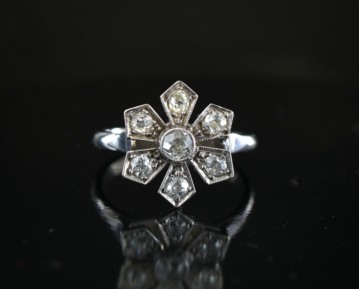 Vintage 18k Diamond Cluster Engagement Ring Size US 6, UK/AU L - fk gems