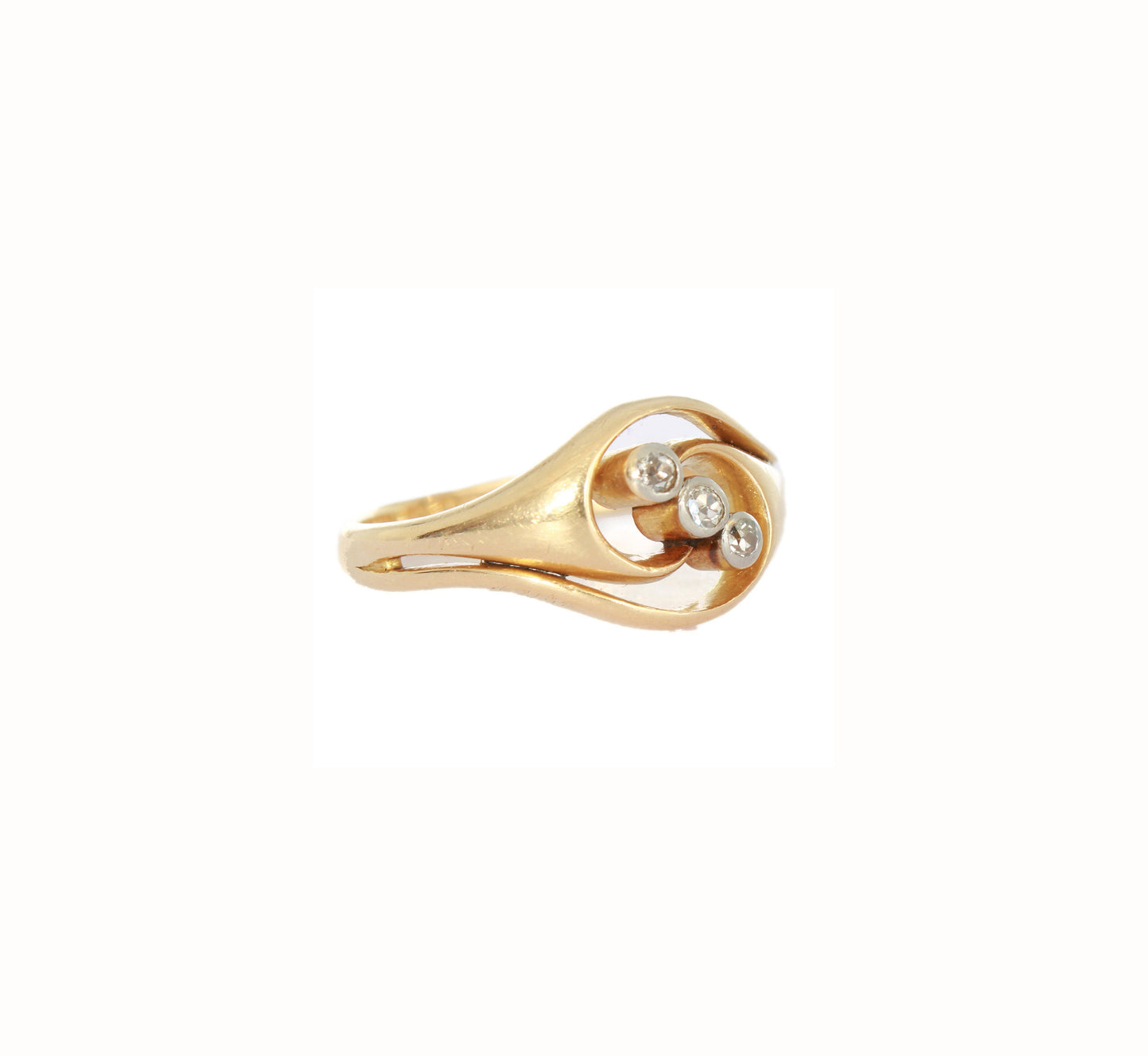 Edwardian Diamond Engagement Ring in 18K Gold - fk gems