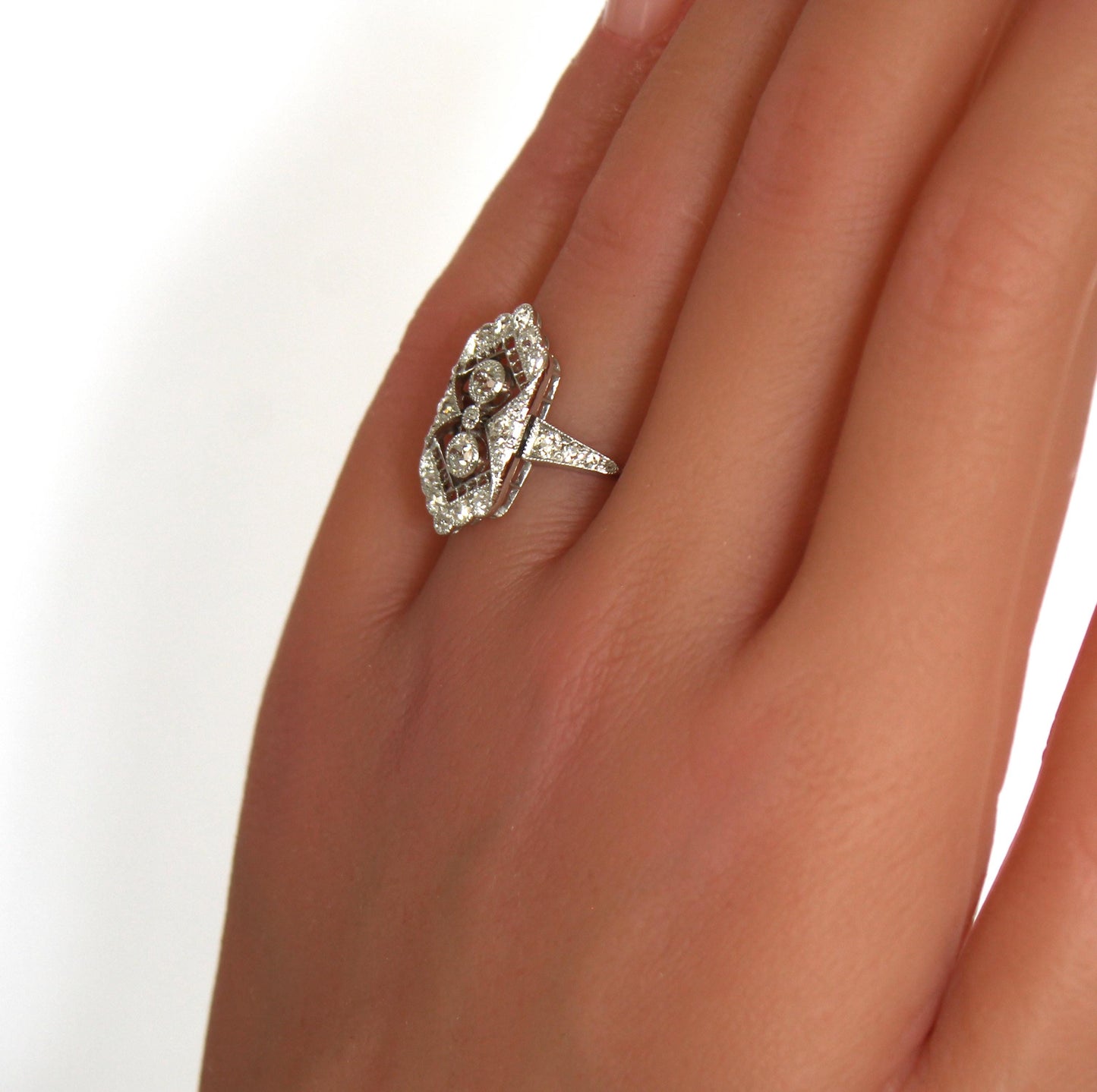 Antique Diamond Statement Ring in 18K Gold - fk gems