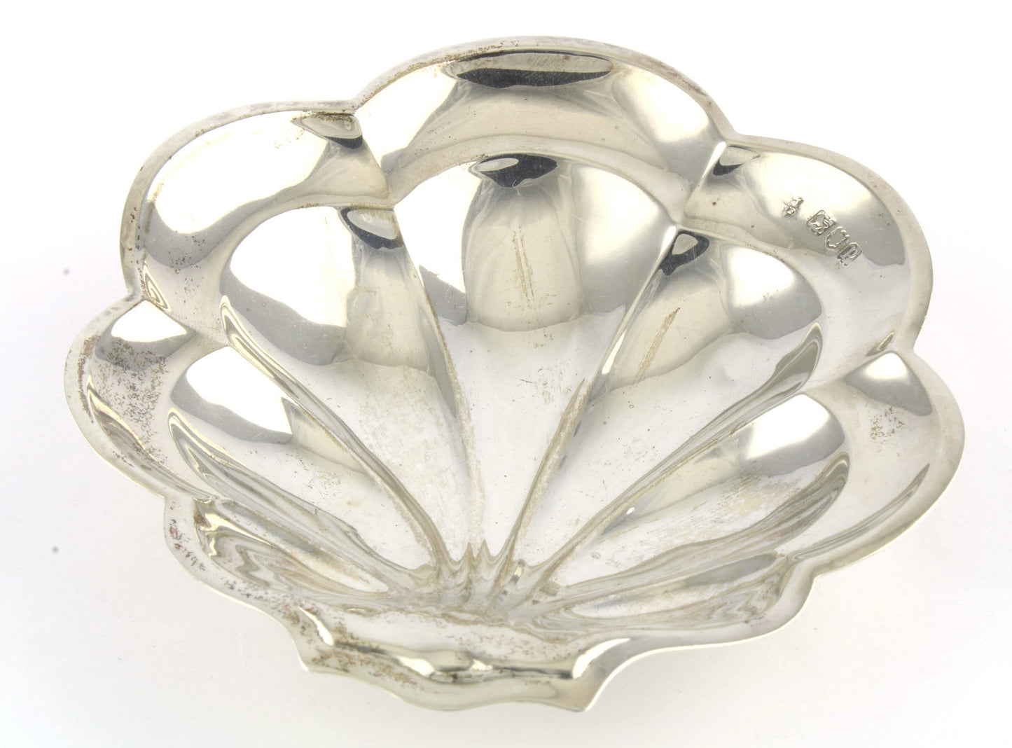 Antique Edwardian Sterling Silver Butter Dish in Scallop Shell shape on Bun Feet Hallmarked 1910