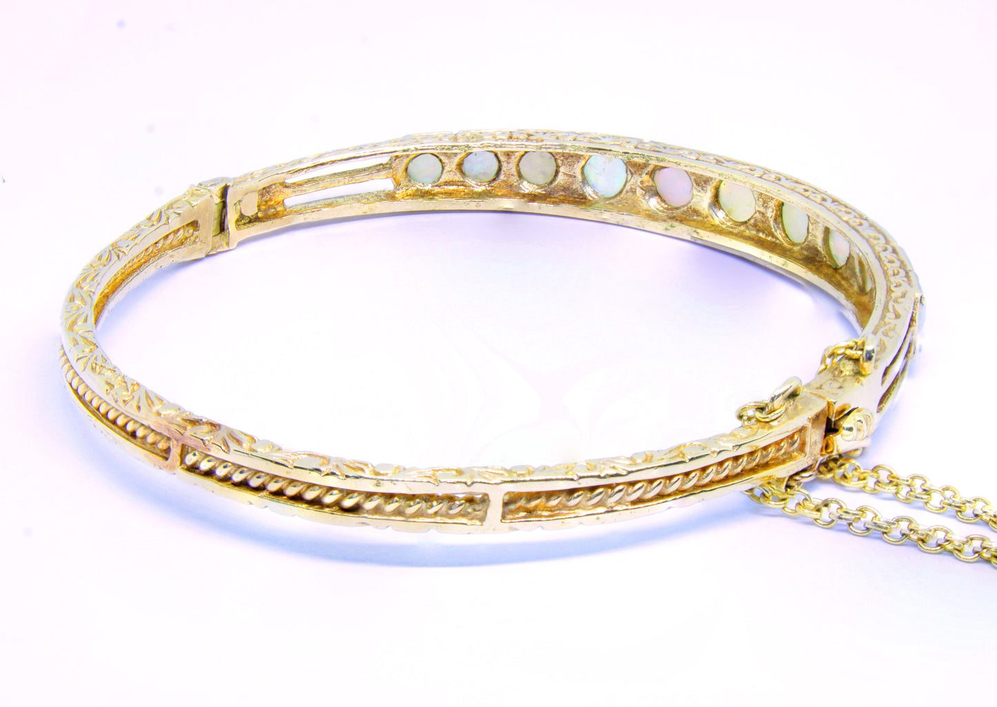 Vintage Opal Bangle in 9k Yellow Gold