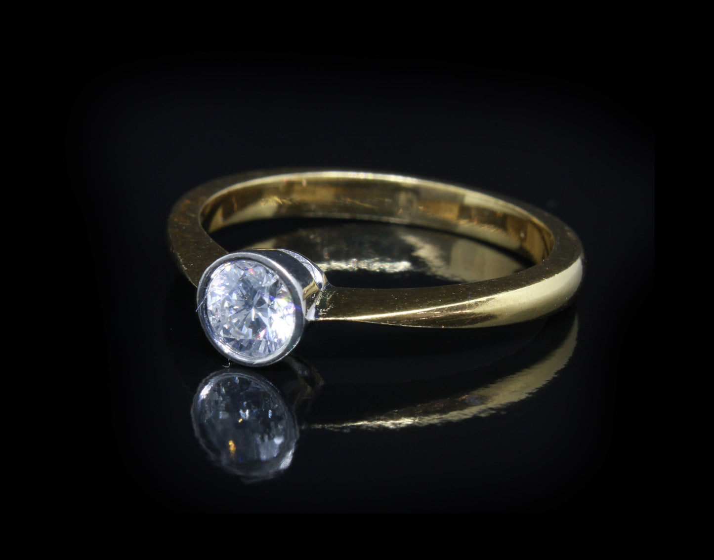 Vintage Diamond Engagement Ring, 18K Natural Single Diamond Ring