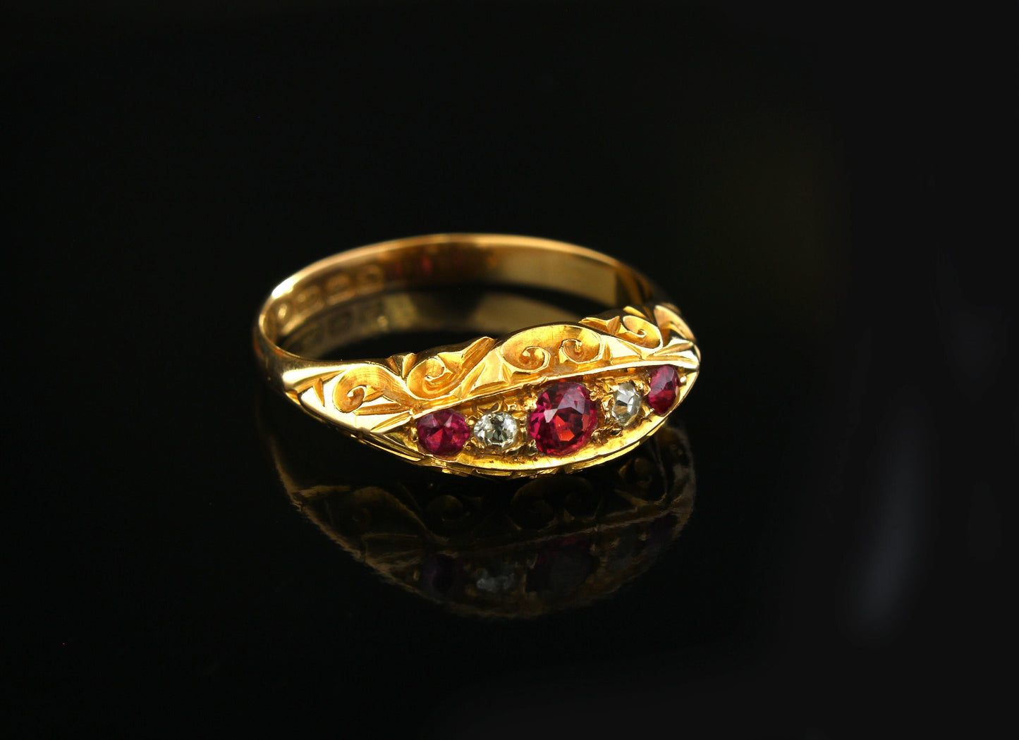 Antique Ruby Diamond Engagement Ring in 18K Yellow Gold