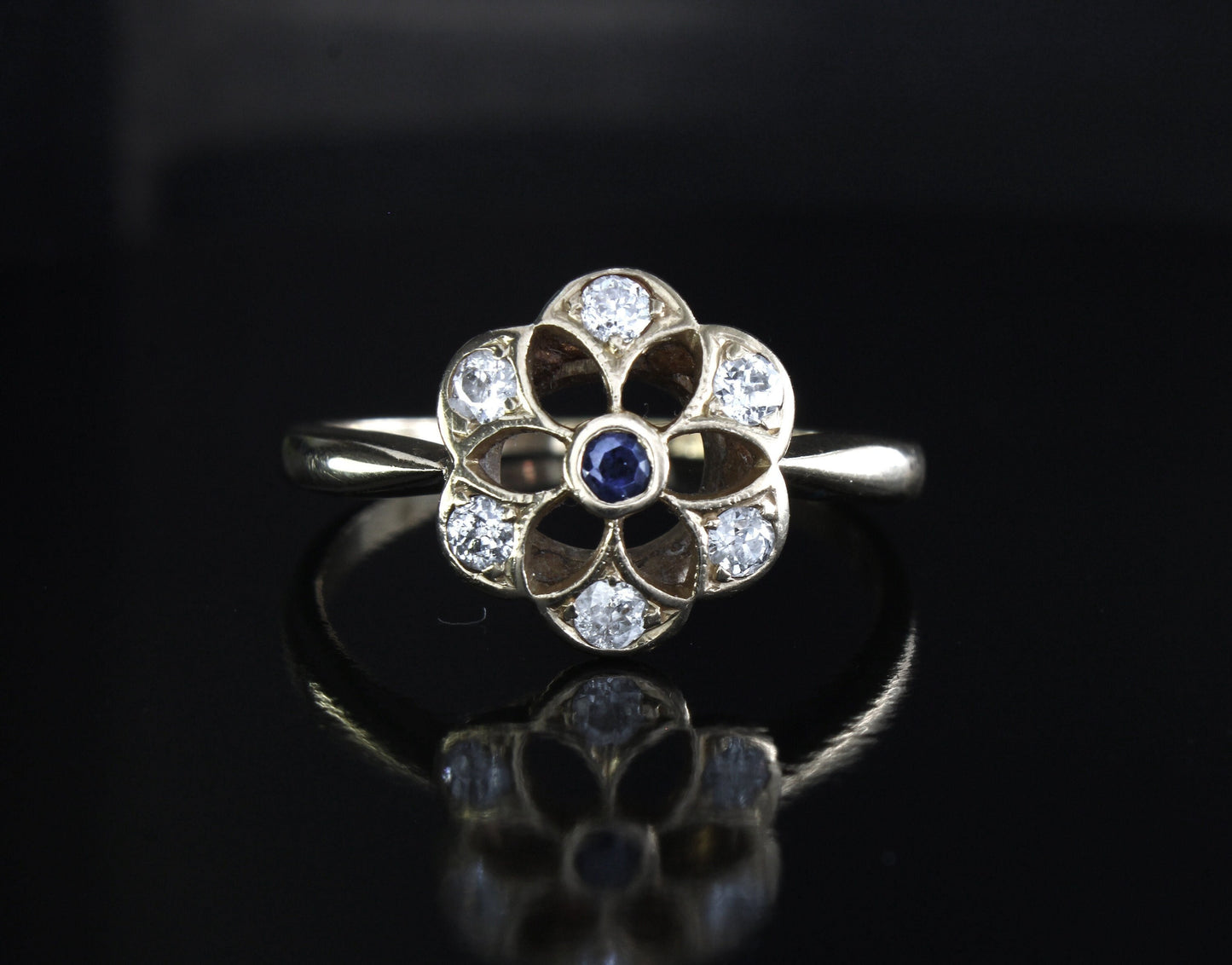 Edwardian Sapphire Diamond Engagement Ring size US 8.5, UK R, Antique 18k Gold Estate Flower Ring