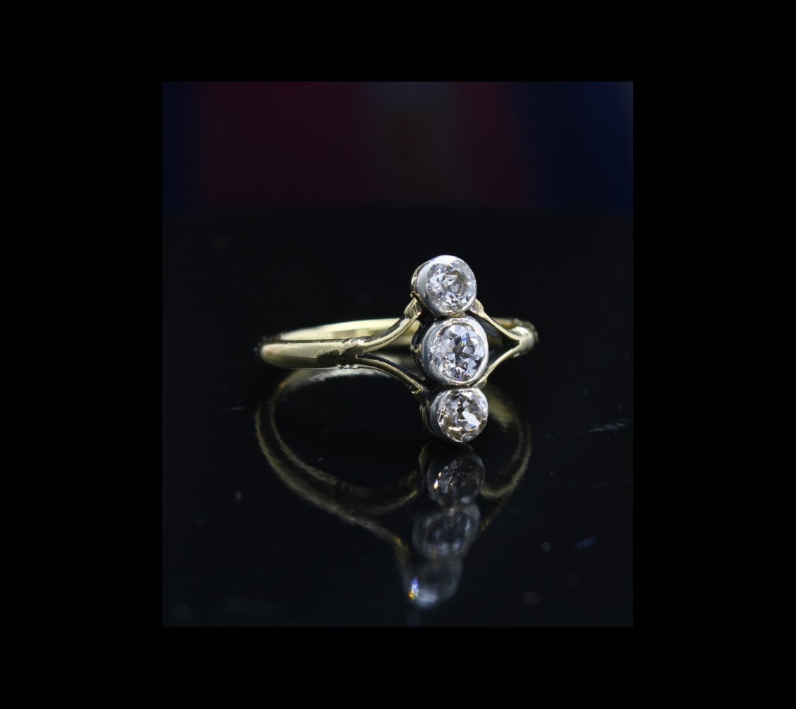 Antique Diamond Engagement Ring, Victorian Natural Diamond Jewelry, Vintage 18k Bezel Diamond Ring