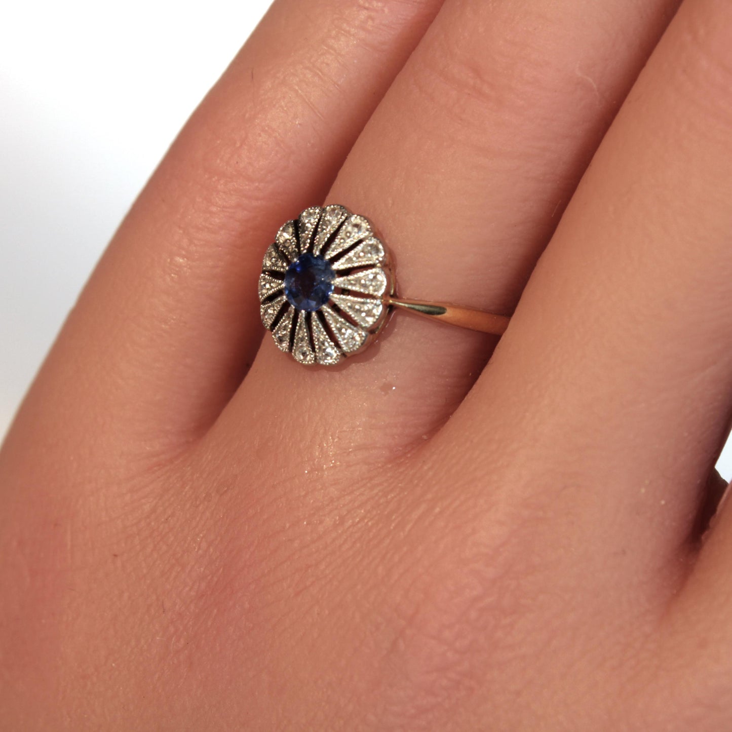 Antique Natural Sapphire Diamond Flower Ring, Vintage 18k Gold Art Deco Daisy Ring